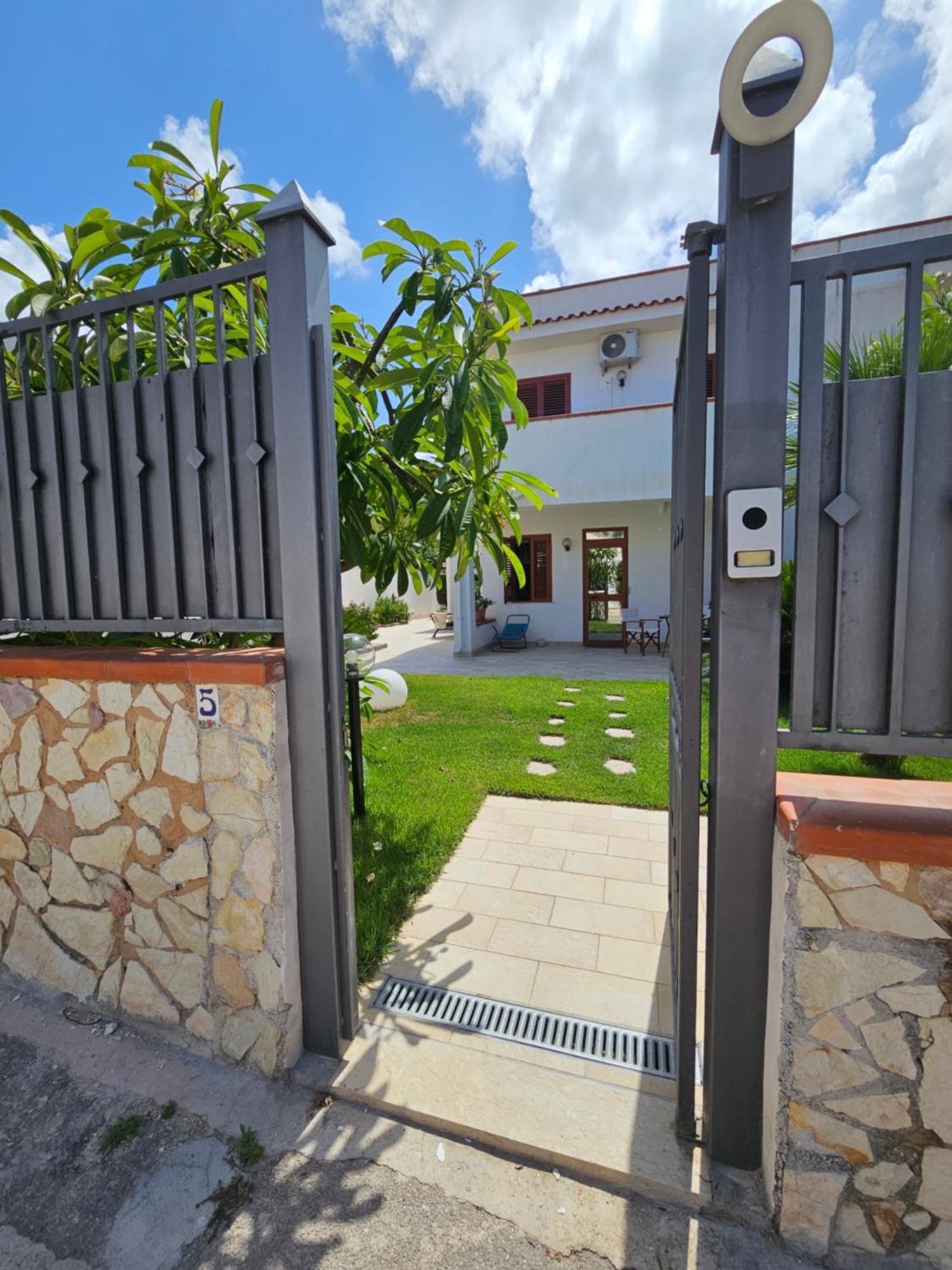 Isolahome Isola delle Femmine Zewnętrze zdjęcie